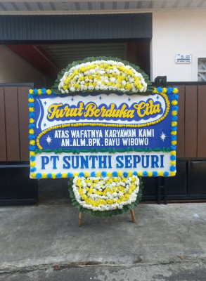 Papan Bunga Duka di Perapen